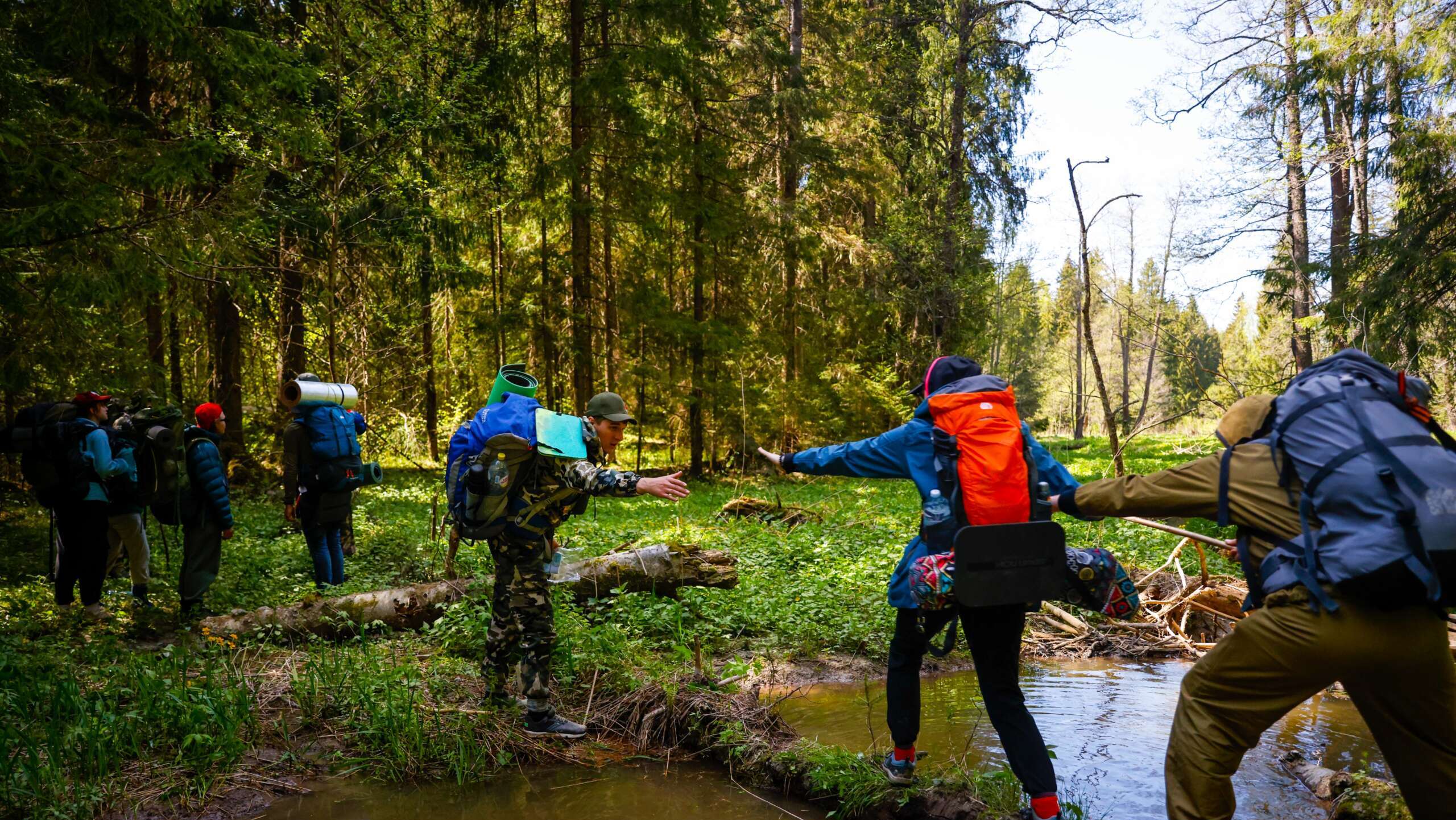 Hart-CPR-provides-Wilderness-CPR-and-First-Aid-for-hikers-in-the-wilderness